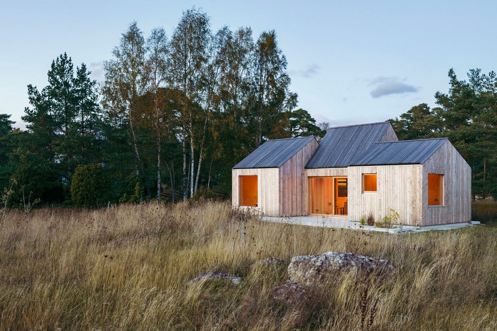 Field Timber House / Lookofsky Architecture