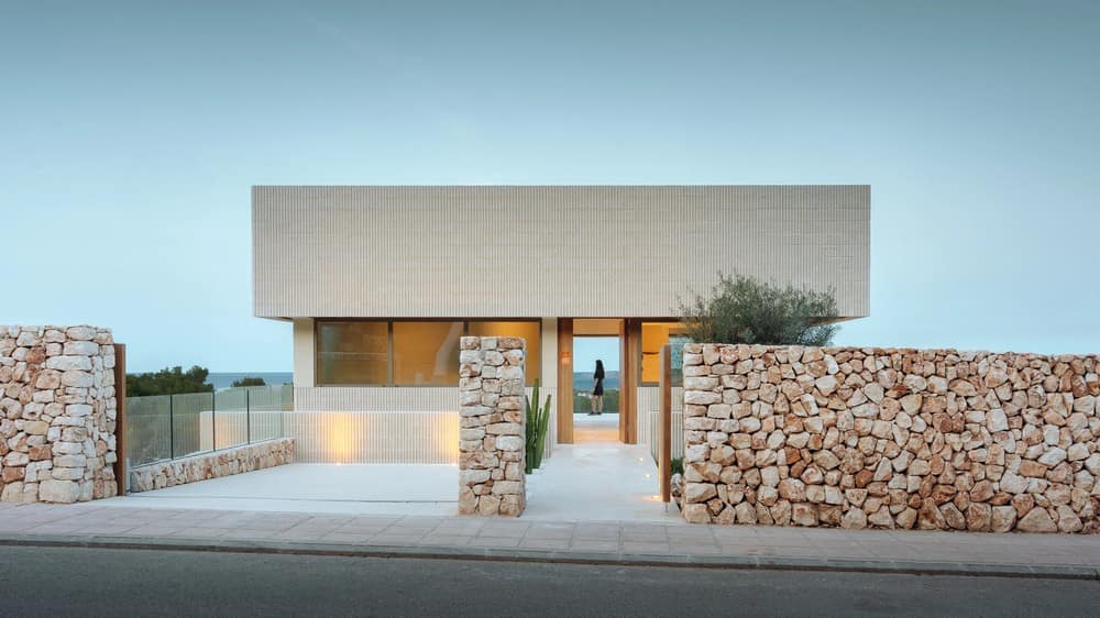 Spanish Vacation Home - Shift House by NOMO Studio