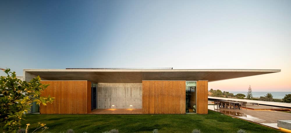 Casa Libre / Mario Martins Atelier