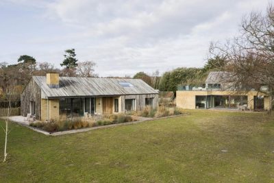 The Barn & The Office / PAD Studio