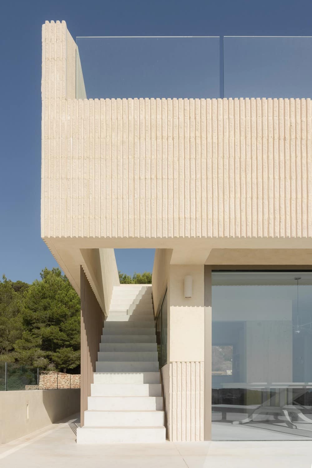 Spanish Vacation Home - Shift House by NOMO Studio