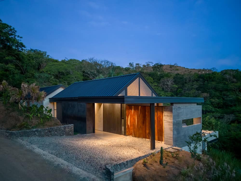 Steady as We Go House / QBO3 Arquitectos