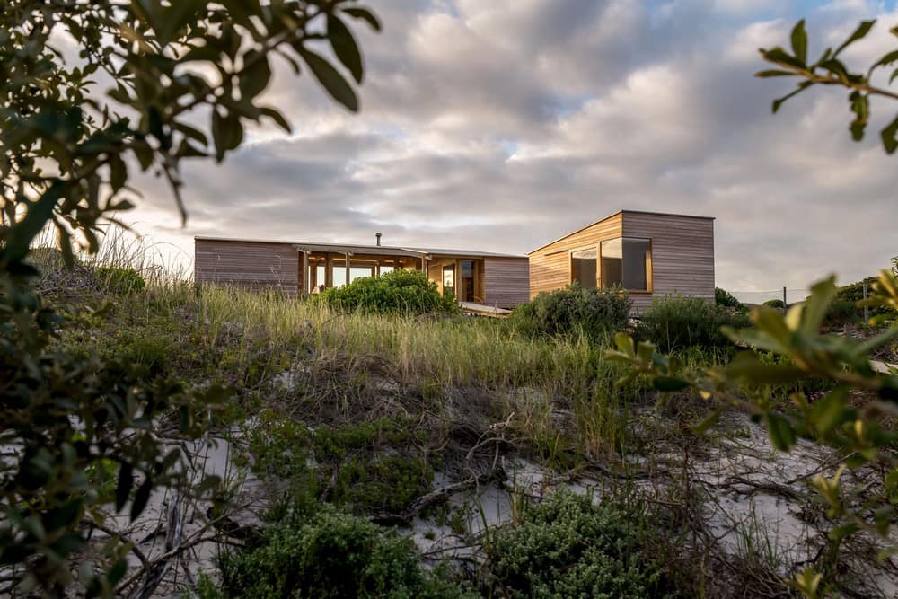 Dune Retreat / KLG Architects