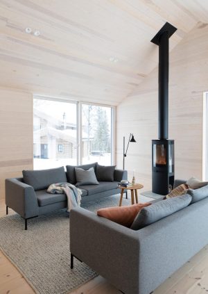 Trippel Hytte / Mork-Ulnes Architects