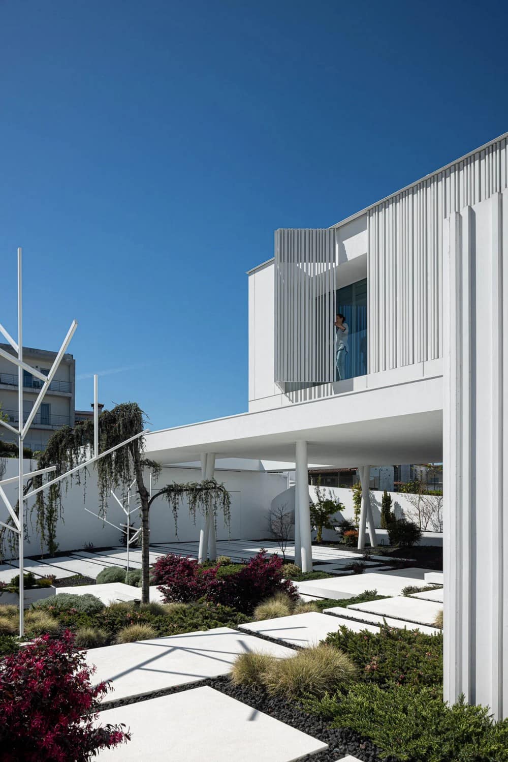 RiscoWhite House / Risco Singular Arquitectura