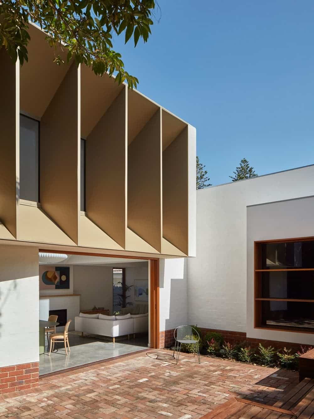 Curtin Residence / Cast Studio