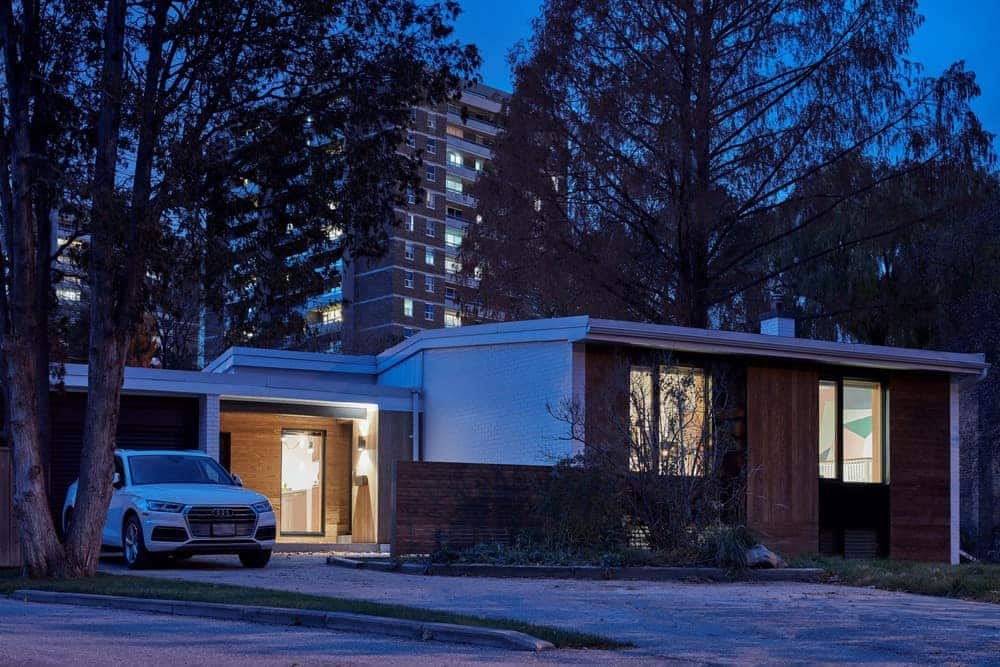 North York Mid-Century Bungalow / Creative Union Network