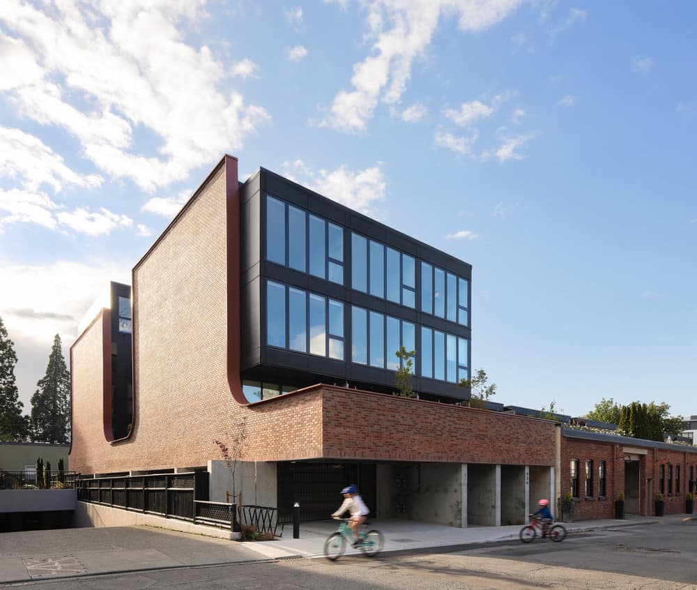 Rotunda Apartments / D’Arcy Jones Architects