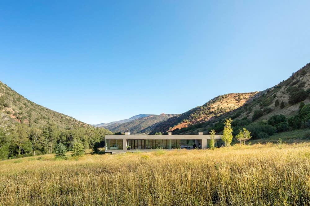 Snowmass Creek Residence / Studio B Architecture + Interiors