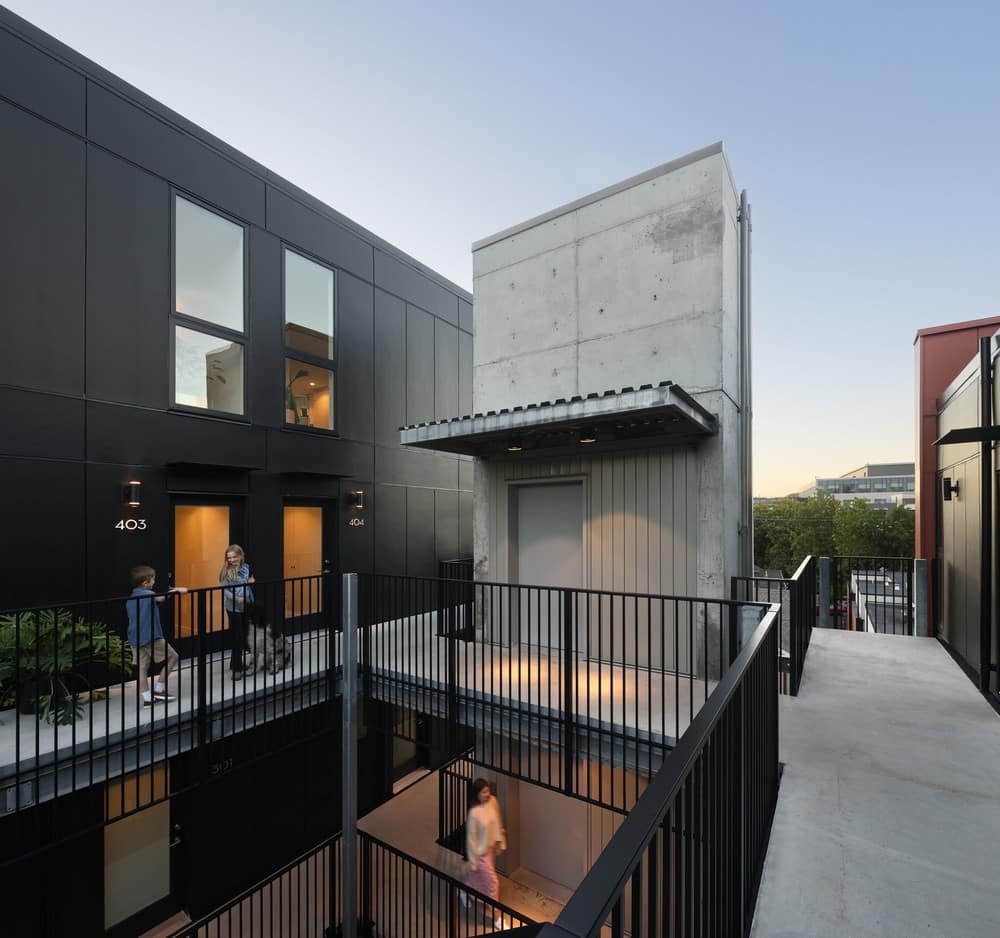 Rotunda Apartments / D’Arcy Jones Architects