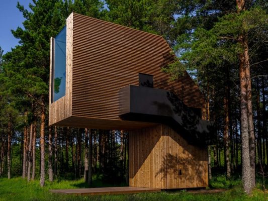 Piil Tree House Retreat / Arsenit