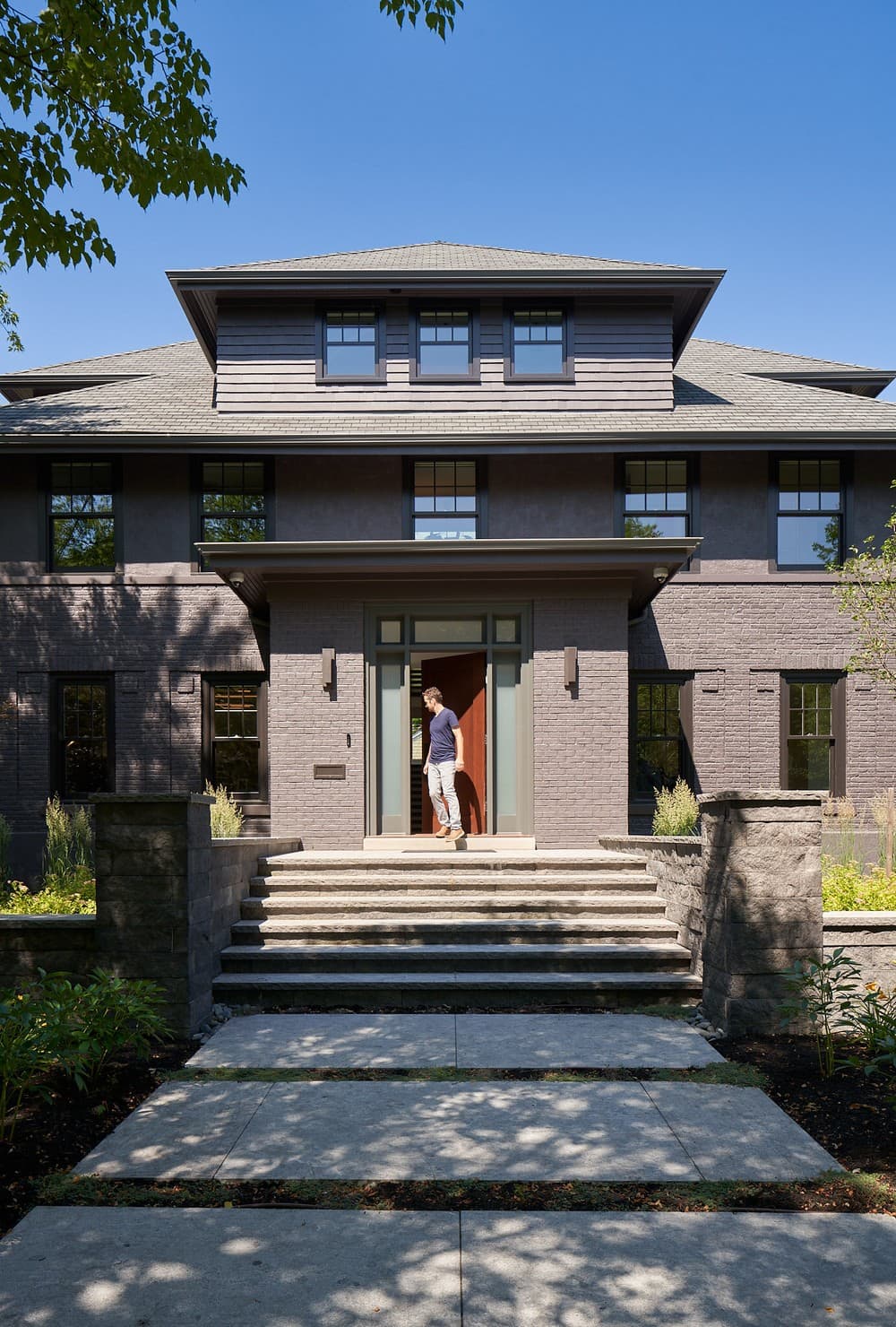 Gallery House / John Wingfelder Architect