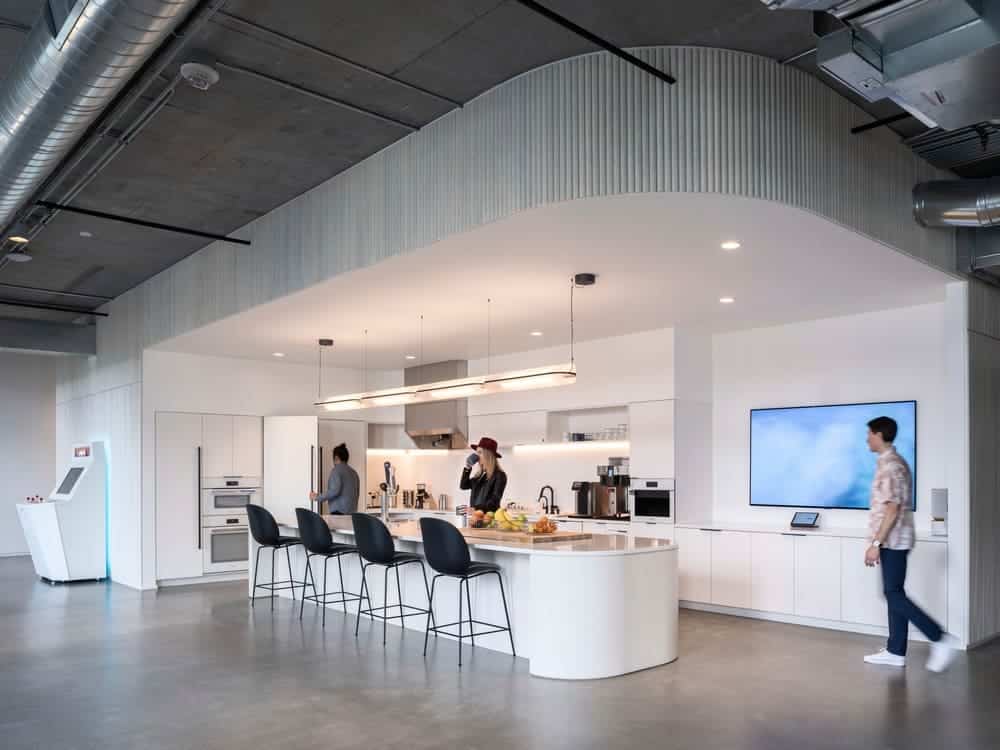 Brainium Studios Workplace / Hacker Architects