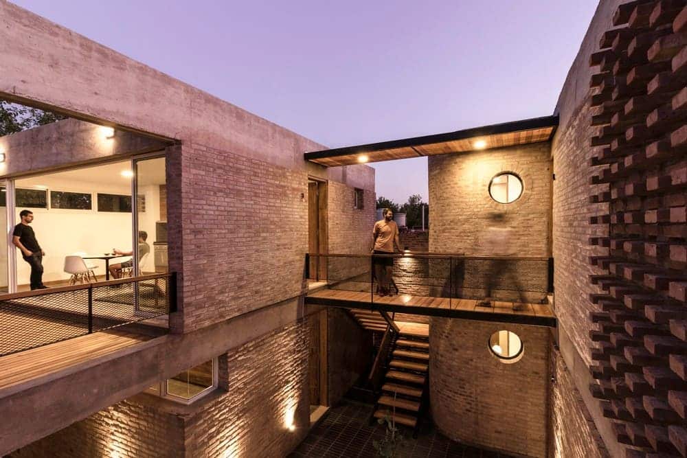 Martinez Houses / Primer Piso Arquitectos