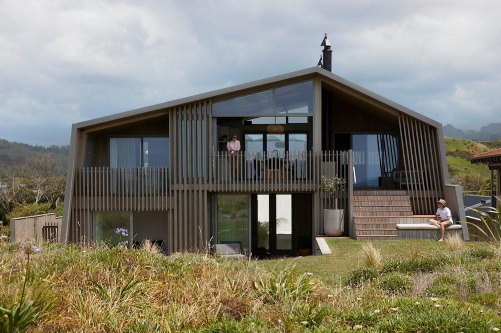 Tent Beach House / Strachan Group Architects