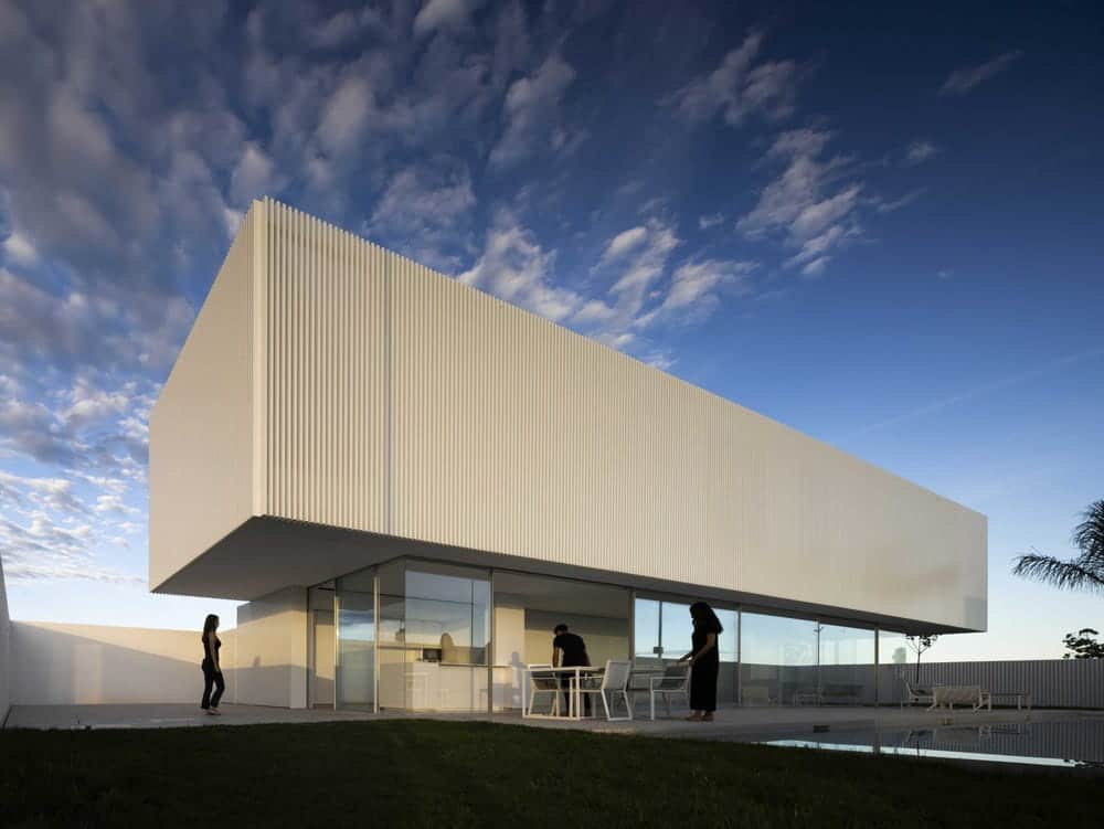 Piera House / Fran Silvestre Arquitectos