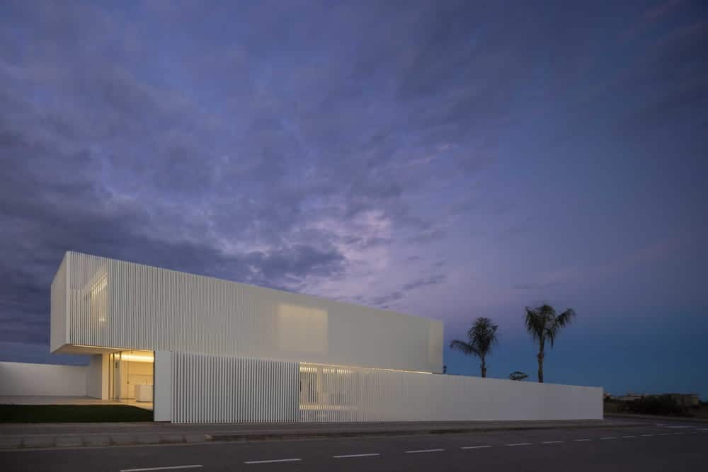 Piera House / Fran Silvestre Arquitectos