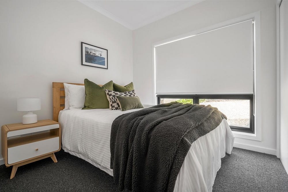 bedroom, Leader Reef House