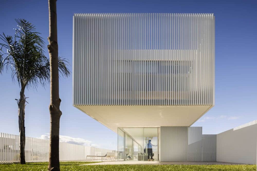 Piera House / Fran Silvestre Arquitectos