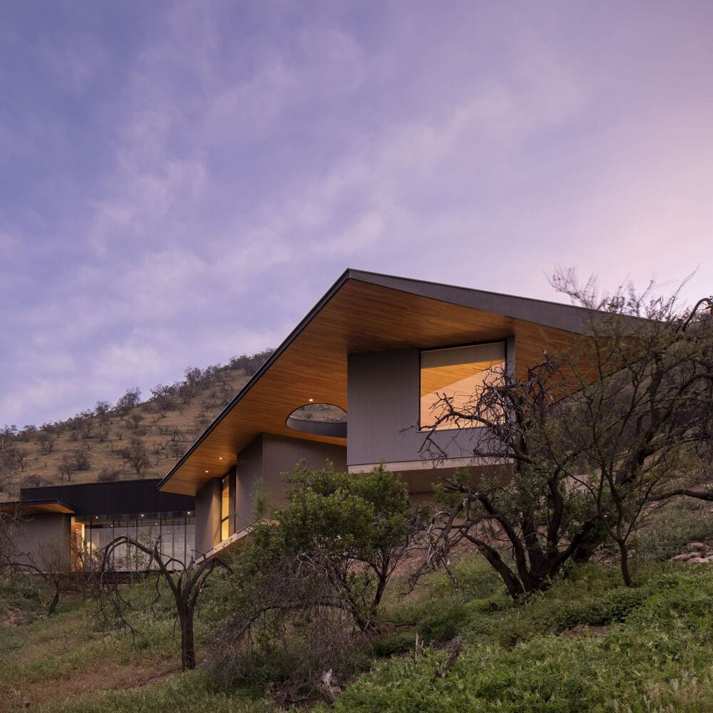 Chamisero House / Elton & Deves Arquitectos + Chamorro Arquitecto