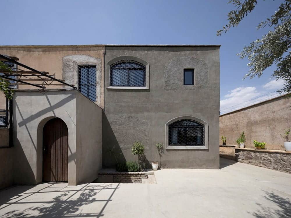 Undone House / Babak Abnar