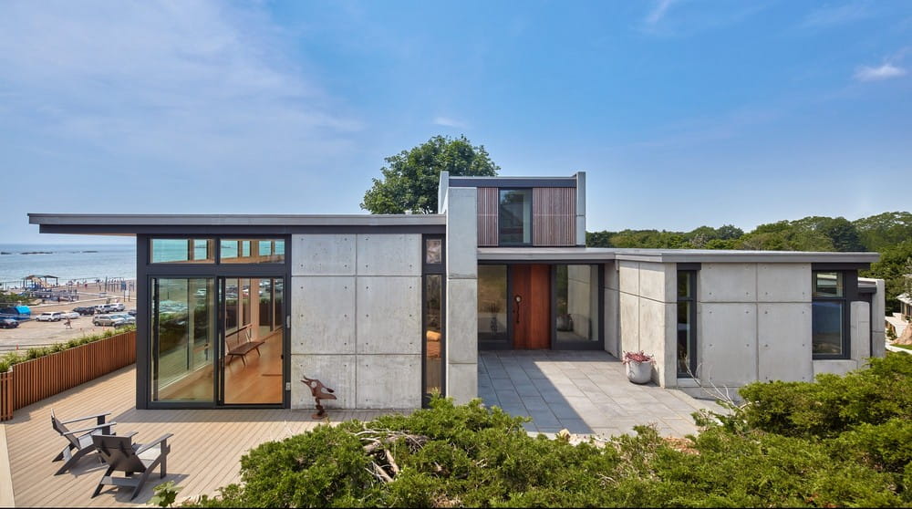 Devereux Beach House / Flavin Architects