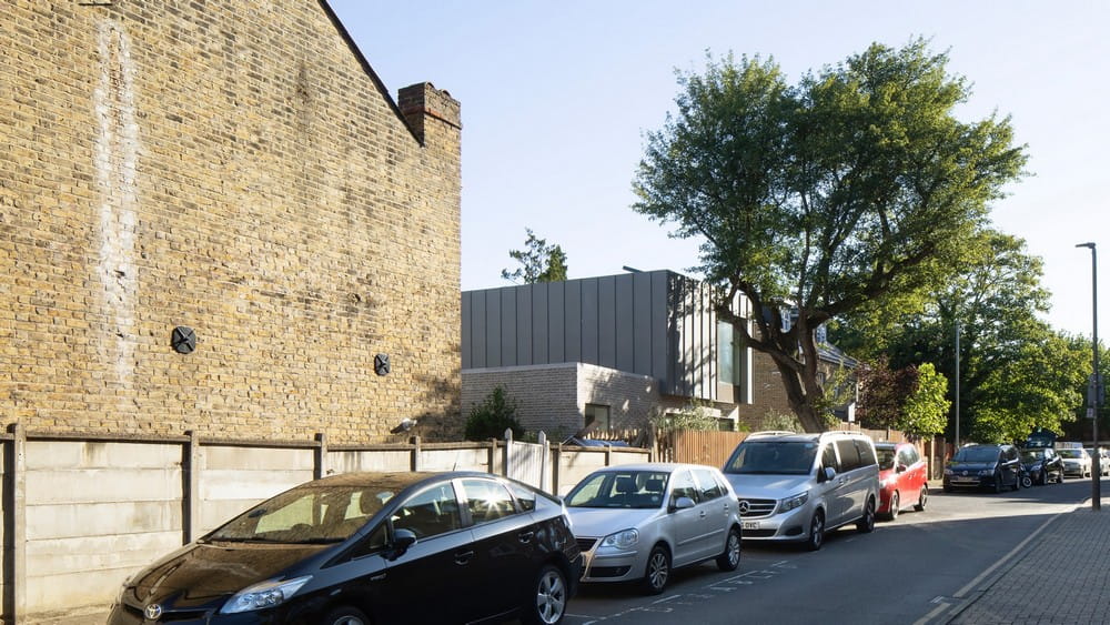 Murrell House / John Pardey Architects