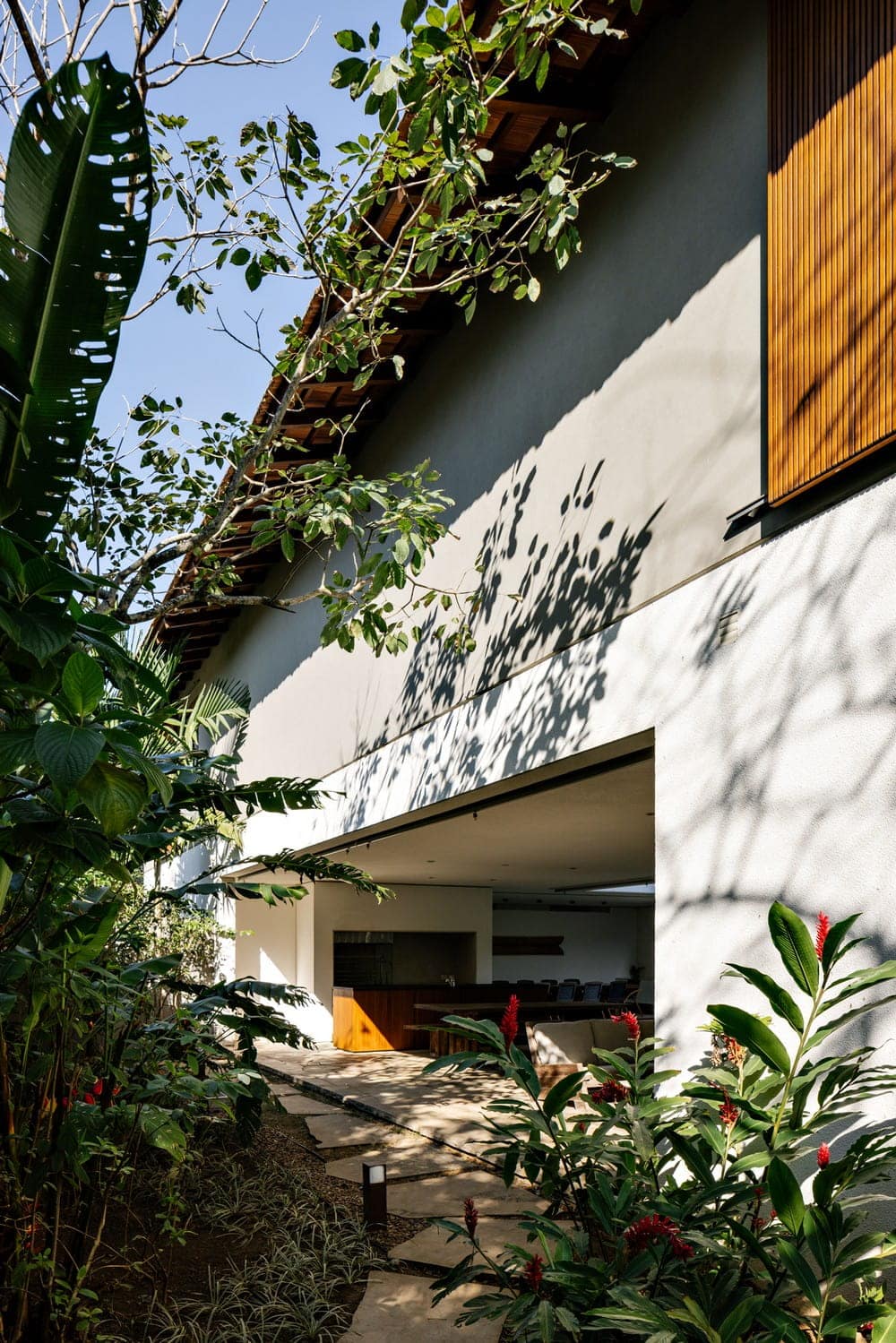 Guaecá House / Gui Mattos