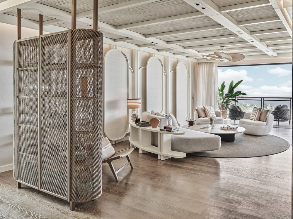 Mandarin Oriental Apartment / escapefromsofa