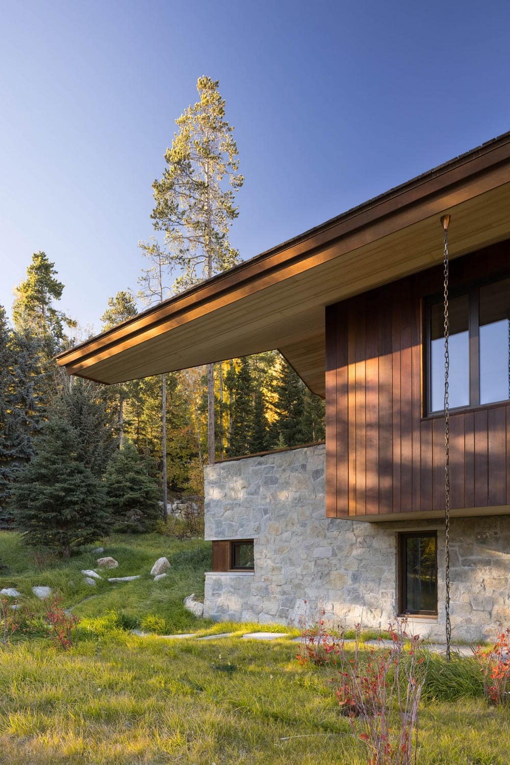 Teton Mountain House / Hacin + Associates