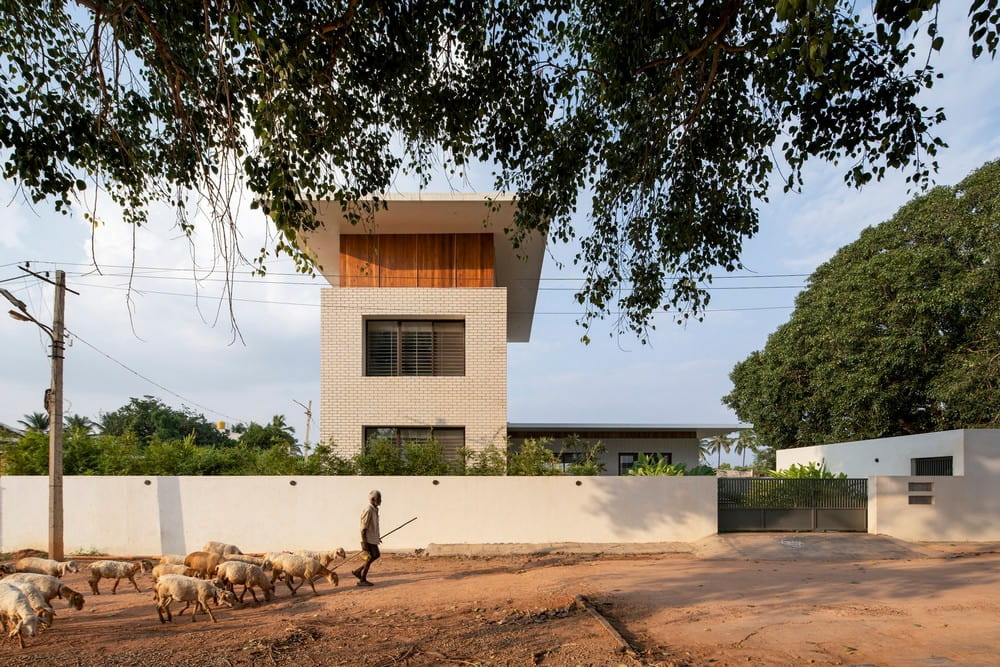 Pastoral House / Sudaiva Studio