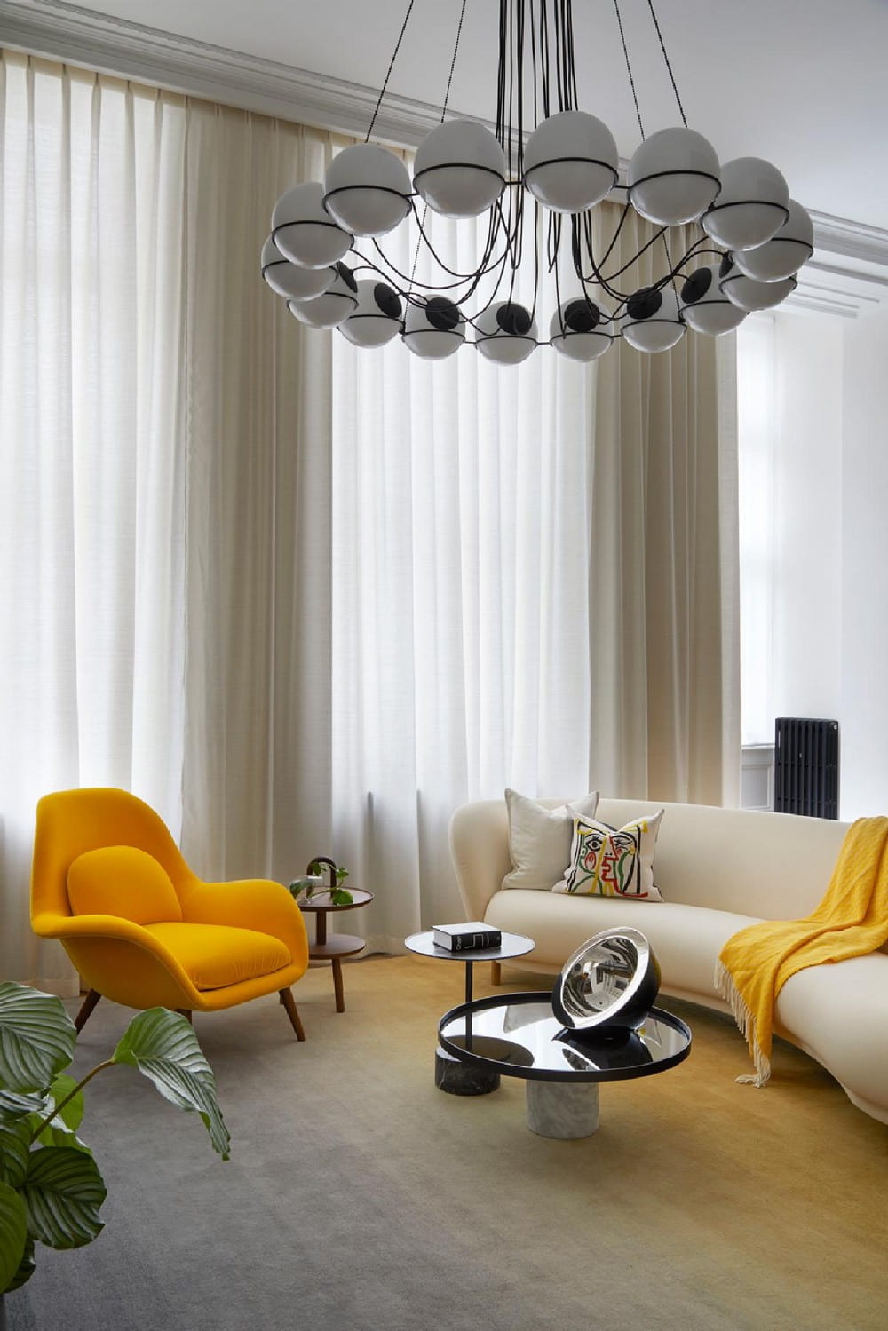 living room, Cadogan Square Residence