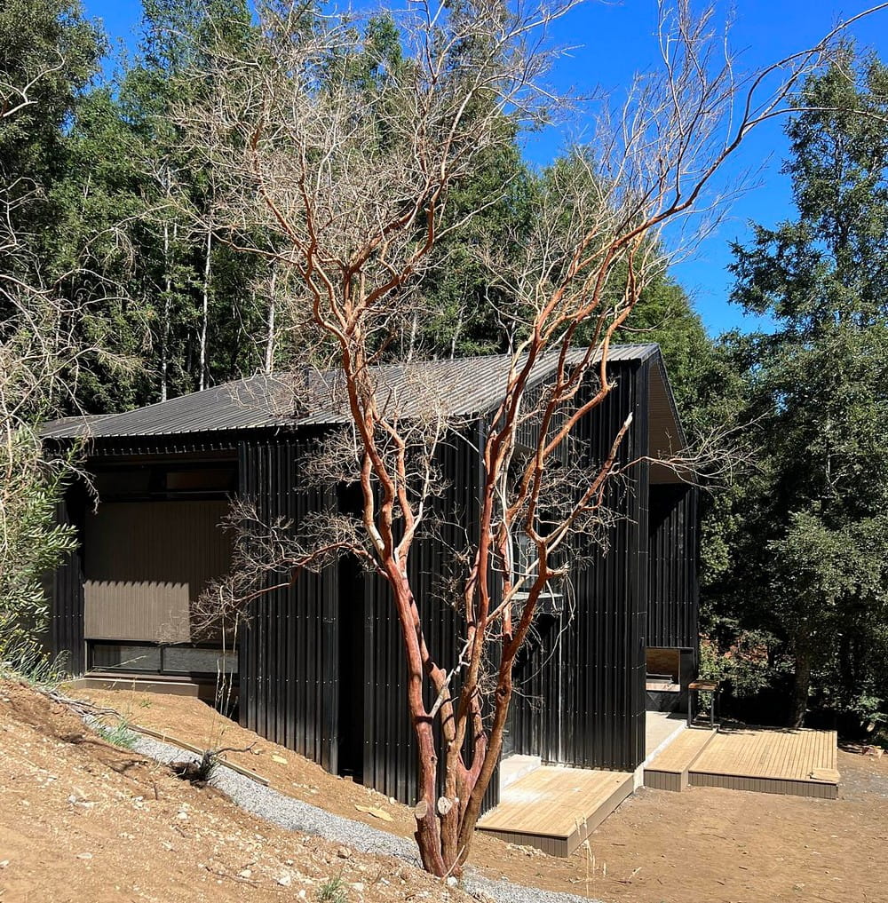 Lake Colico House / Claro + Westendarp Arquitectos