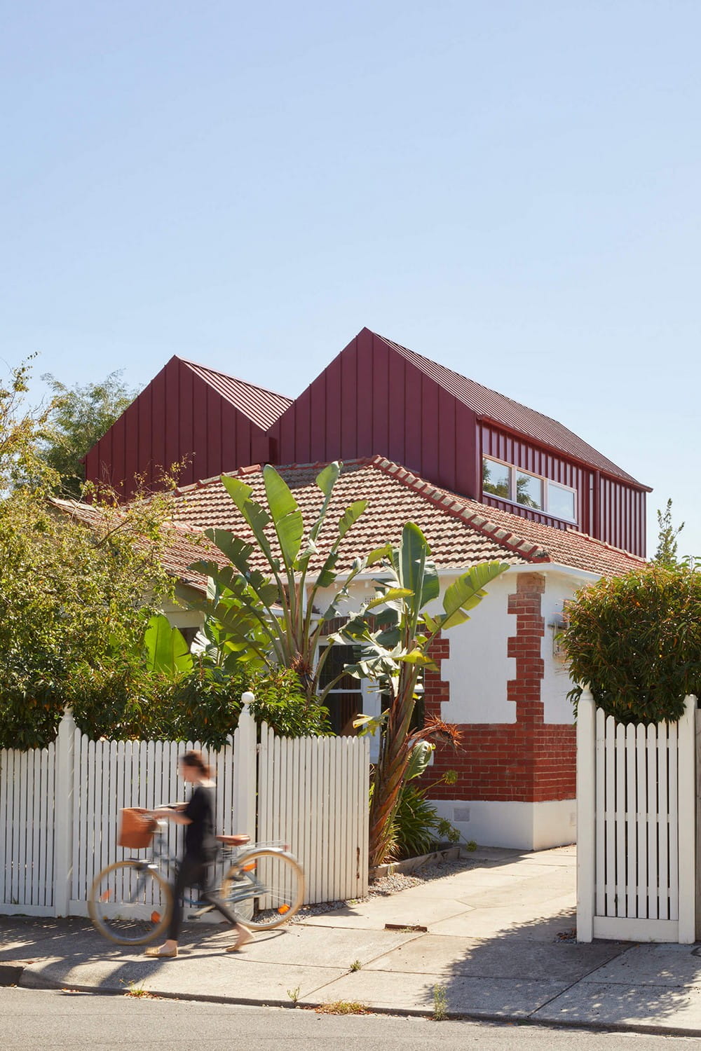 Elsternwick Home Renovation / DeArch