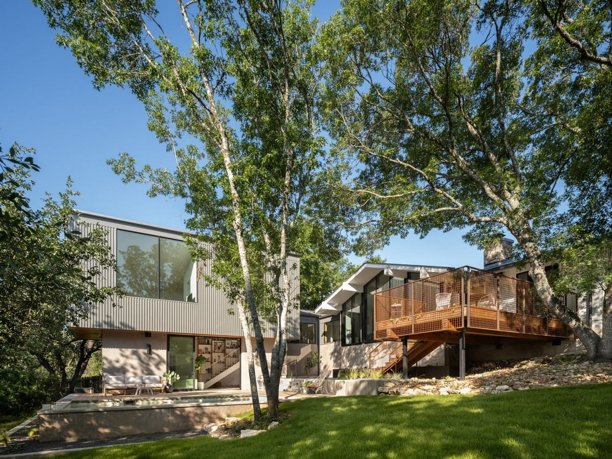 Hood House / Murray Legge Architecture