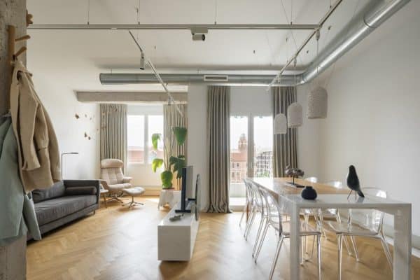 Three Wise Men Apartment / Diva Arquitectura