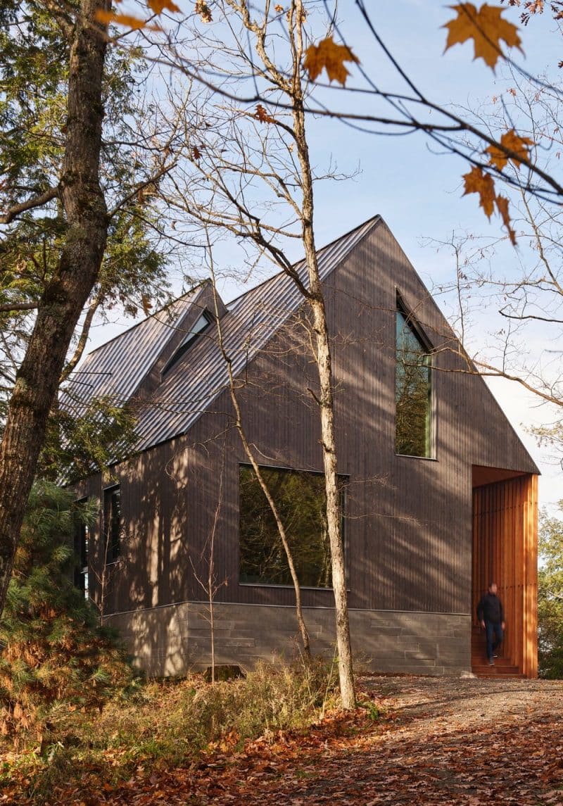 Bunkie on the Hill / DUBBELDAM Architecture + Design