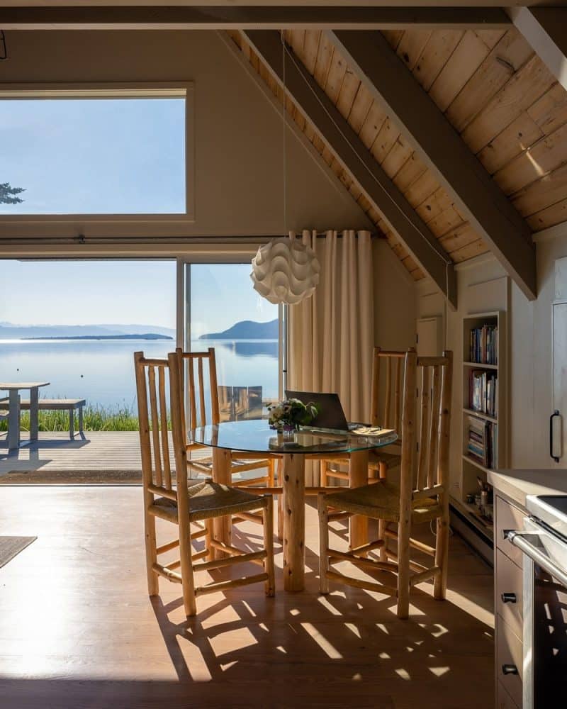 dining area, Buoy Bay A-Frame / Heliotrope Architects