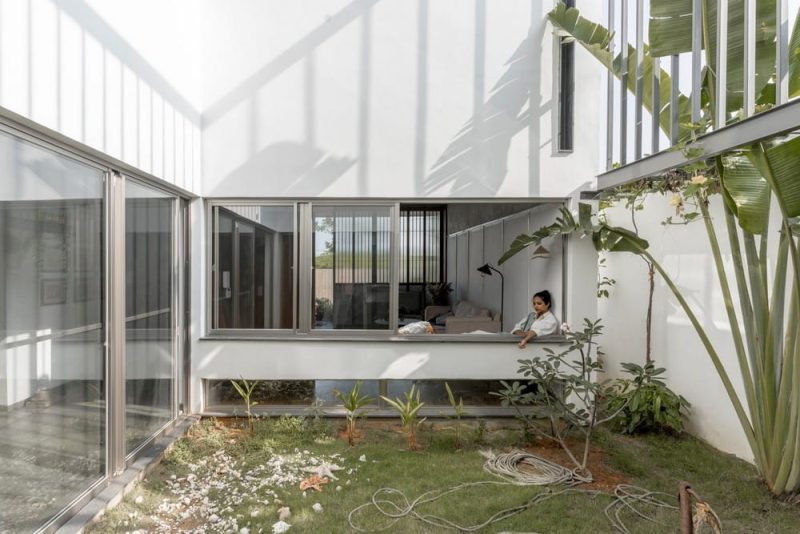 Billy O’Tea House / STO.M.P