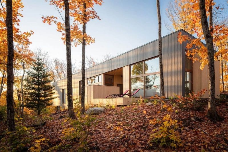 The Hauts-Bois House / Thellend Fortin Architectes