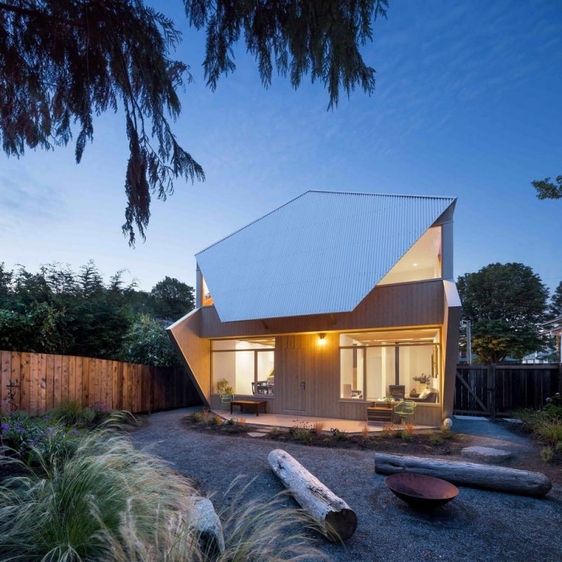 Double Header House / D'Arcy Jones Architecture