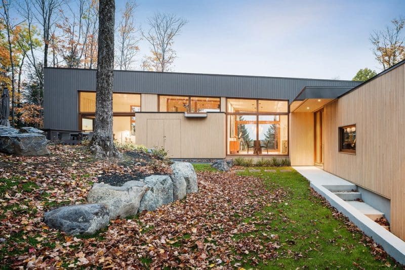 The Hauts-Bois House / Thellend Fortin Architectes