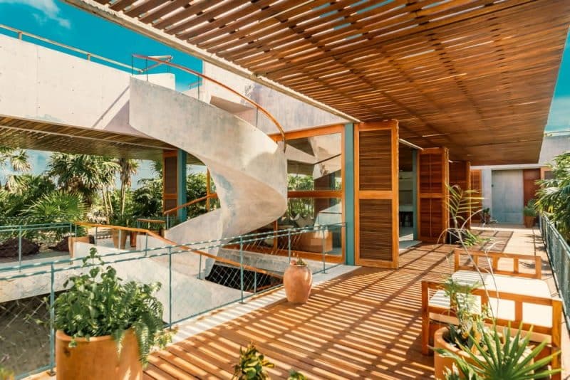 Casa Bautista / PRODUCTORA