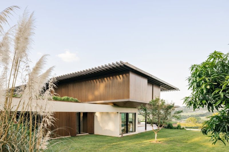 Valencia House / Padovani Arquitetos