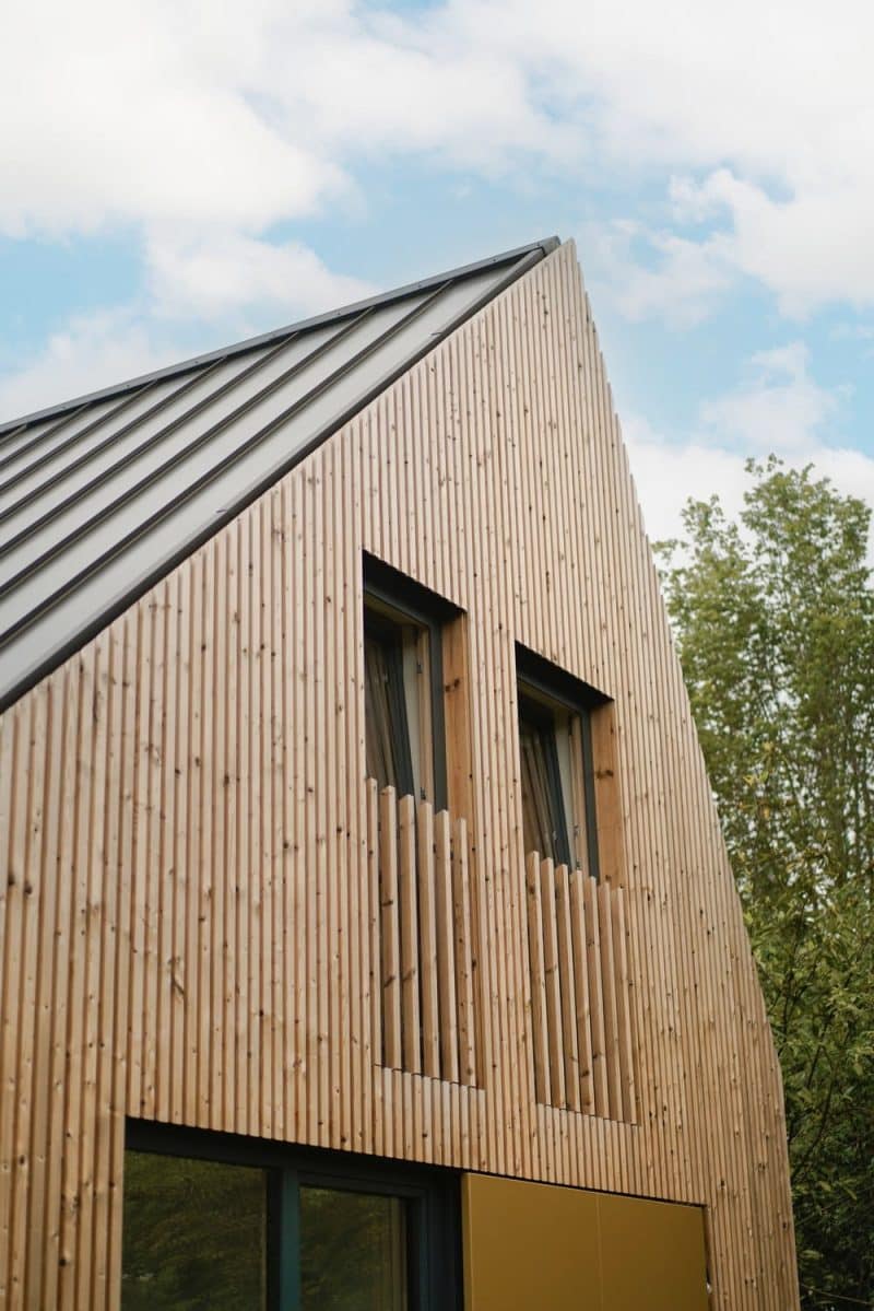 energy-positive home, wooden shelter