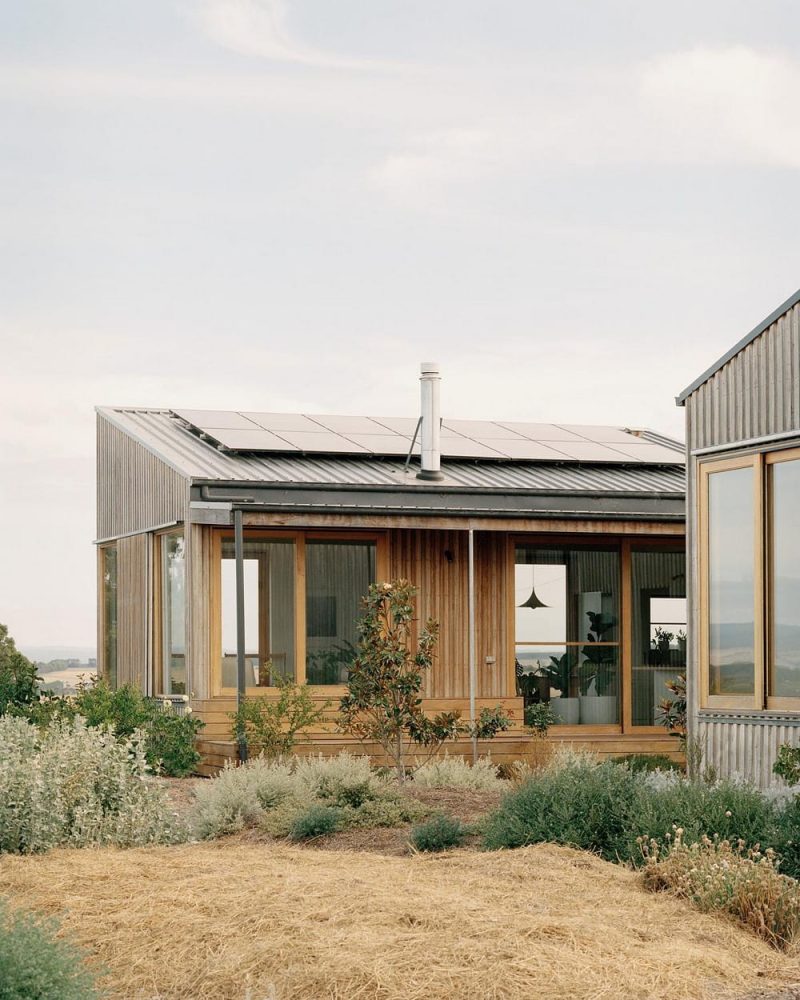 Heather's Off-Grid House, modern farmhouse, Gardiner Architects