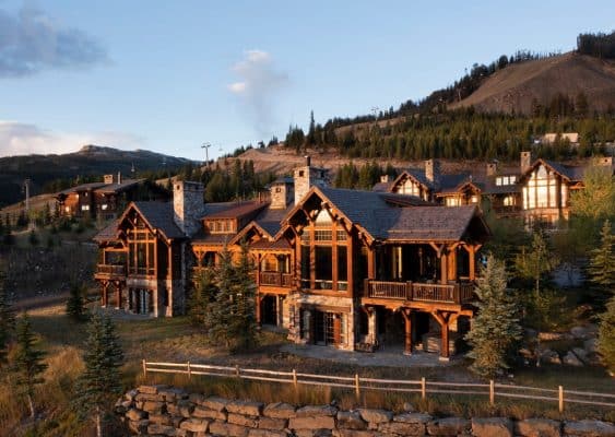 Big Sky One: Modern Mountain Retreat in Yellowstone Club