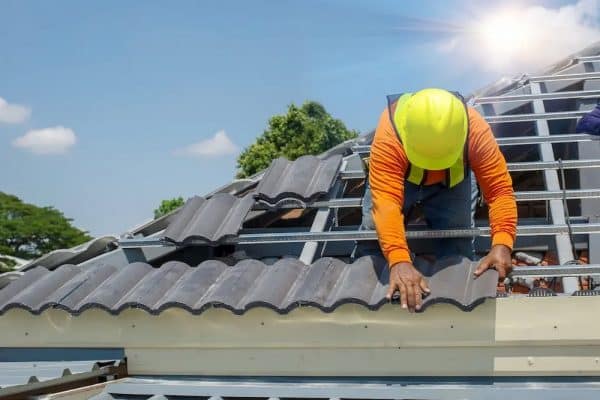 The Complete Guide to Roof Replacement