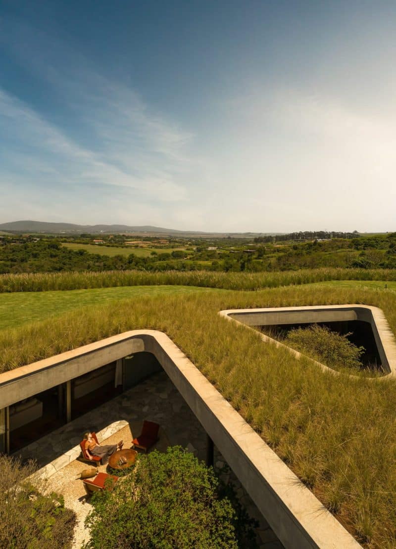 GAK House / Bernardes Arquitetura