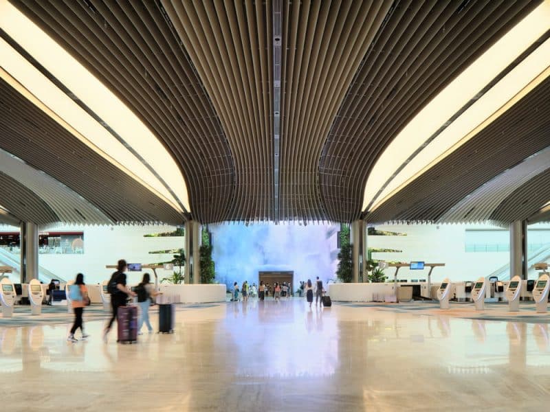 BOIFFILS Architectures Brings the 'Garden City' Inside New Biophilic Singapore Airport Terminal